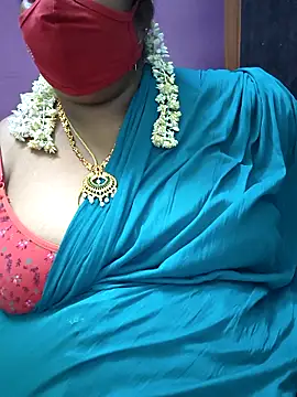 Snapshot of sweetrevathi chatting on 10.27.25 sweetrevathi online show from 10.27.25