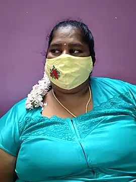 Snapshot of sweetrevathi chatting on 12.03.25 sweetrevathi online show from 12.03.25