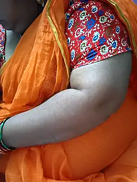 Snapshot of sweetrevathi chatting on 12.14.25 sweetrevathi online show from 12.14.25