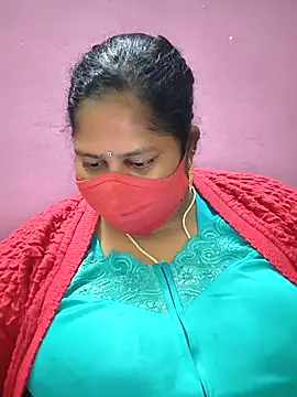 Snapshot of sweetrevathi chatting on 12.15.25 sweetrevathi online show from 12.15.25