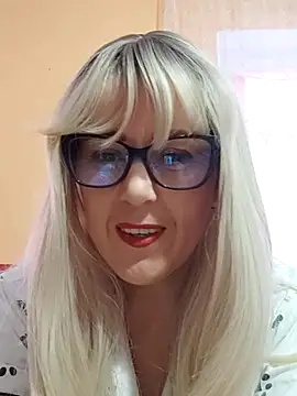 Amelialove42 online show from 11.12.25