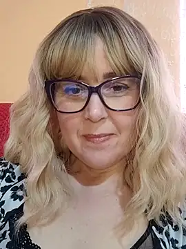 Amelialove42 online show from 05.06.26