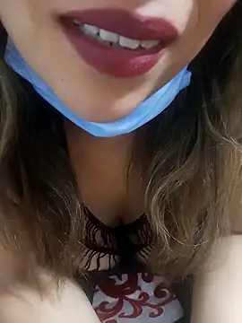 Snapshot of FATIFATIMOROC chatting on 02.07.26 FATIFATIMOROC online show from 02.07.26