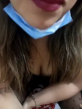 Snapshot of FATIFATIMOROC chatting on 02.11.26 FATIFATIMOROC online show from 02.11.26