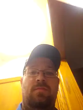 dakotafail92 online show from 10.15.25