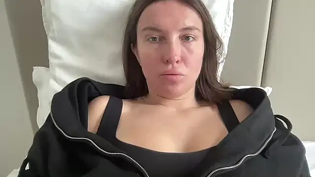 CArivora online show from 03.14.26