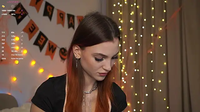 Snapshot of beckymadsons chatting on 11.03.25 beckymadsons online show from 11.03.25