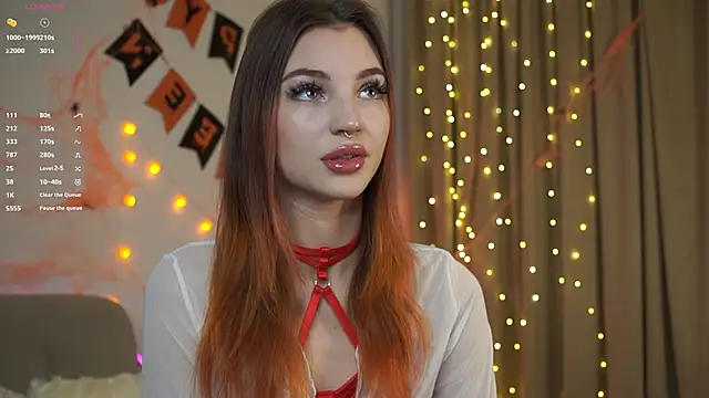 Snapshot of beckymadsons chatting on 11.11.25 beckymadsons online show from 11.11.25