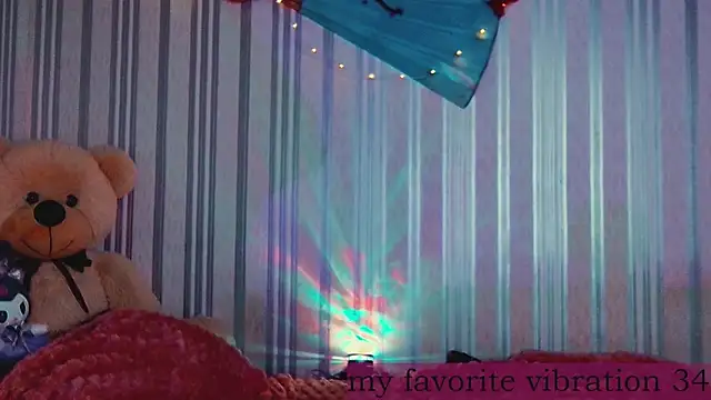 ArianaLight online show from 06.30.26