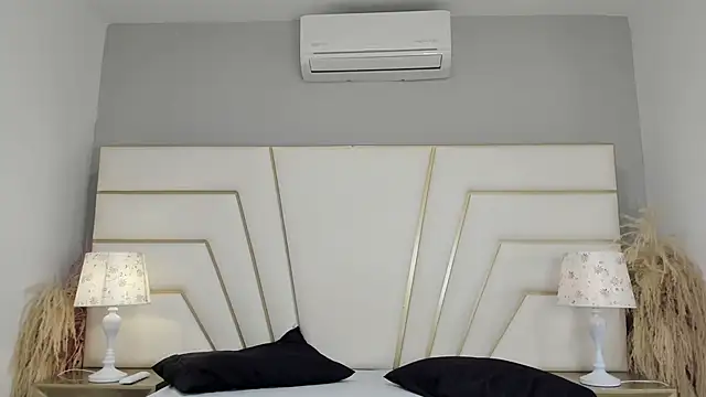 Zahir Ashar online show from 10.14.25