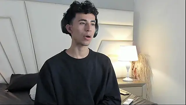 Zahir Ashar online show from 10.24.25