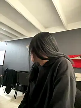 angie rousse  online show from 11.17.25