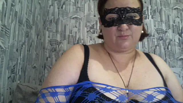 Snapshot of AgilaMipo chatting on 06.08.26 AgilaMipo online show from 06.08.26