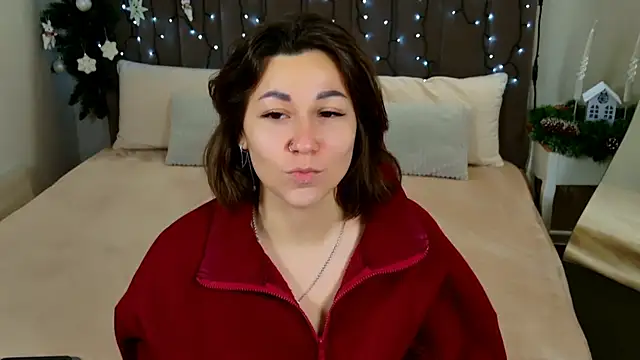 EdenSolis online show from 12.17.25