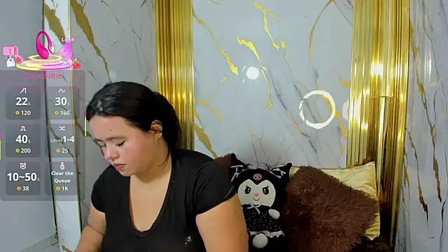 Snapshot of adara_sweet20 chatting on 11.23.25 adara sweet20 online show from 11.23.25