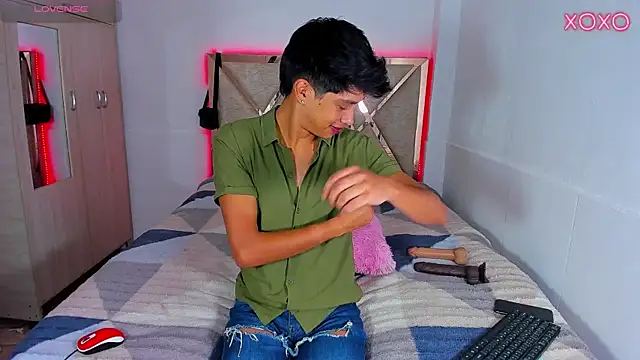 Jacovo2002 online show from 10.16.25