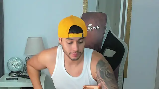 Snapshot of Ken_mailik1 chatting on 01.18.26 Ken mailik1 online show from 01.18.26