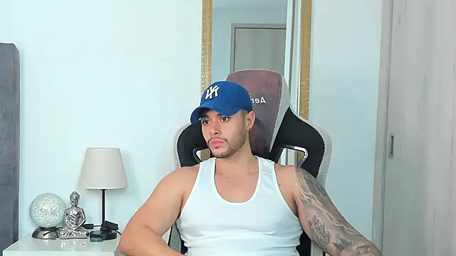 Snapshot of Ken_mailik1 chatting on 02.21.26 Ken mailik1 online show from 02.21.26