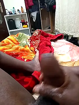 Snapshot of Sahrawi-fhal chatting on 11.20.25 Sahrawi-fhal online show from 11.20.25