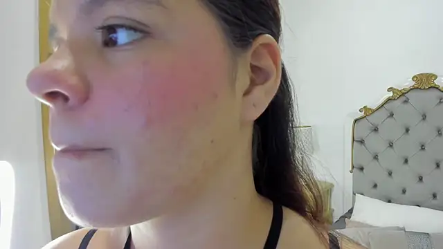 Snapshot of mary_joseph chatting on 10.25.25 mary joseph online show from 10.25.25