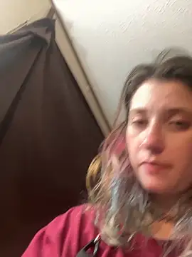 Snapshot of Mustbethemoney1234 chatting on 11.18.25 Mustbethemoney1234 online show from 11.18.25