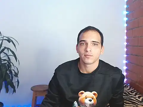 Maax3023 online show from 10.27.25