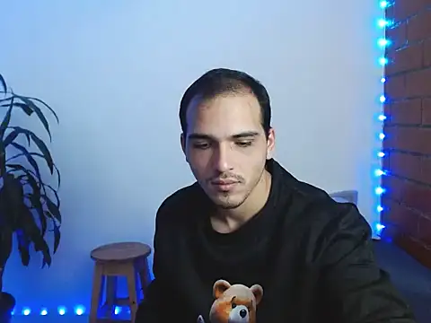 Maax3023 online show from 11.06.25