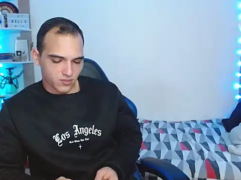 Maax3023 online show from 12.16.25