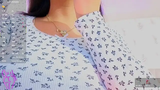 Snapshot of MARIANA_TAY1 chatting on 07.18.26 MARIANA TAY1 online show from 07.18.26