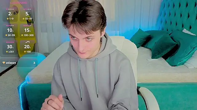 Snapshot of GGimperator_ chatting on 11.05.25 GGimperator online show from 11.05.25