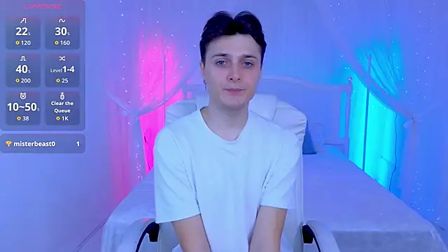 Snapshot of GGimperator_ chatting on 11.26.25 GGimperator online show from 11.26.25