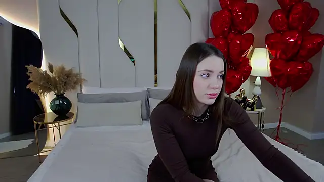 JulliRoss online show from 02.19.26