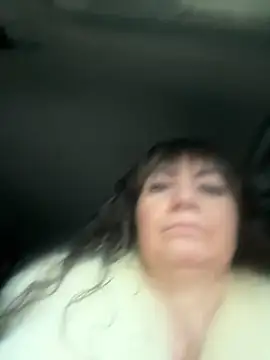 Butterfly8385 online show from 10.15.25