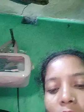 Snapshot of Jaanvi_G chatting on 10.26.25 Jaanvi G online show from 10.26.25