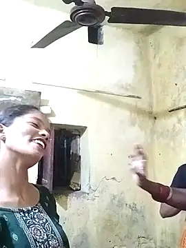 Snapshot of Jaanvi_G chatting on 10.29.25 Jaanvi G online show from 10.29.25