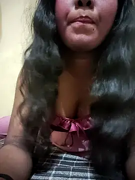 Snapshot of Lovely_Payal chatting on 11.04.25 Lovely Payal online show from 11.04.25