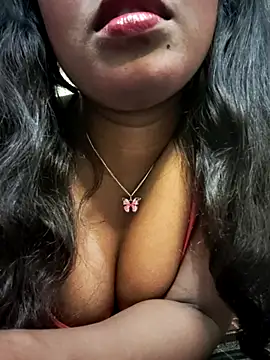 Snapshot of Lovely_Payal chatting on 11.14.25 Lovely Payal online show from 11.14.25