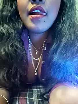 Snapshot of Lovely_Payal chatting on 11.25.25 Lovely Payal online show from 11.25.25