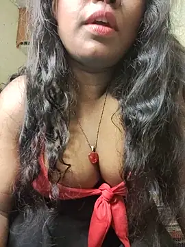 Snapshot of Lovely_Payal chatting on 05.11.26 Lovely Payal online show from 05.11.26