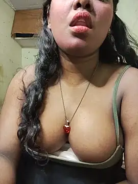 Snapshot of Lovely_Payal chatting on 05.12.26 Lovely Payal online show from 05.12.26