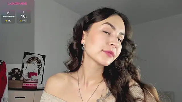 LionKierra online show from 11.27.25