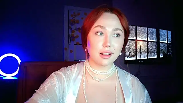 LolaMint  online show from 11.01.25