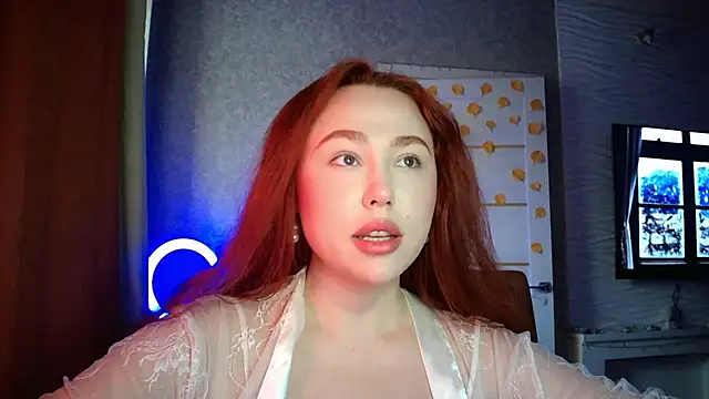 LolaMint  online show from 11.24.25