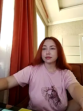 LolaMint  online show from 12.15.25