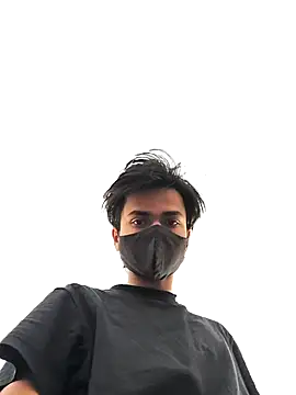 Snapshot of lil-twink19 chatting on 03.28.26 lil-twink19 online show from 03.28.26