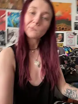 Snapshot of PauliinaBlue chatting on 10.14.25 PauliinaBlue online show from 10.14.25