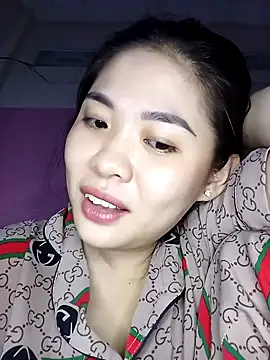 Snapshot of Cherry_pusy99 chatting on 10.17.25 Cherry pusy99 online show from 10.17.25