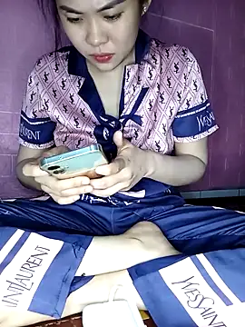 Snapshot of Cherry_pusy99 chatting on 11.14.25 Cherry pusy99 online show from 11.14.25