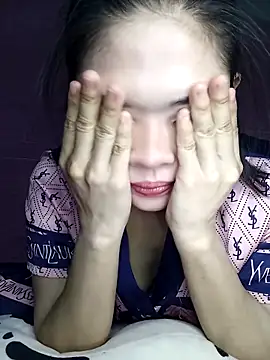 Snapshot of Cherry_pusy99 chatting on 11.19.25 Cherry pusy99 online show from 11.19.25