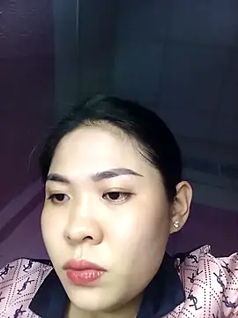 Snapshot of Cherry_pusy99 chatting on 12.15.25 Cherry pusy99 online show from 12.15.25